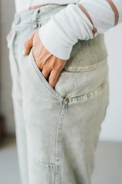 Ace Knee Patch Barrel Jeans | Light Olive - SO ME