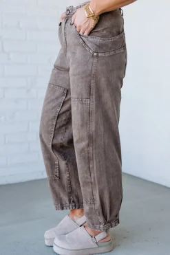 Ace Knee Patch Barrel Jeans | Brown - SO ME