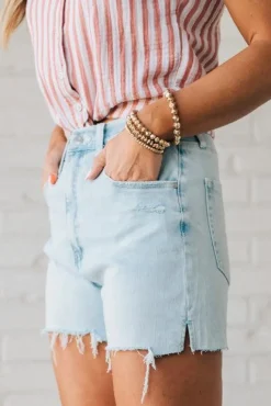 Aniah Acid Wash Distressed Denim Shorts - ANNIEWEAR