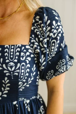 Audre Medallion Maxi