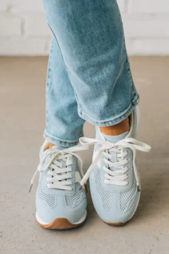 Jenna Mesh Sneakers | Light Blue