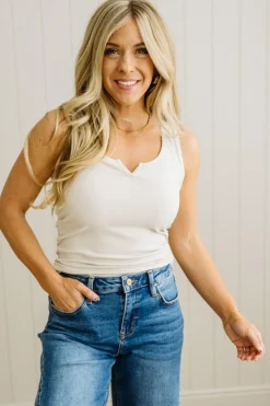 Jo Notched Neck Basic Tank