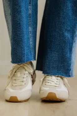 Kit Leopard Accent Sneakers