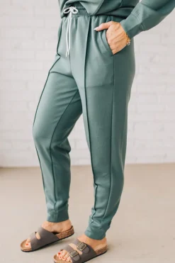 Lined Up Scuba Joggers