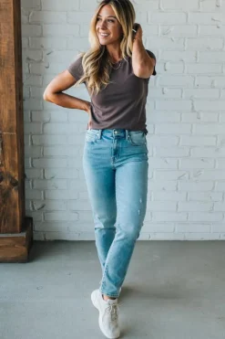 Maddox Ribbed Baby Tee