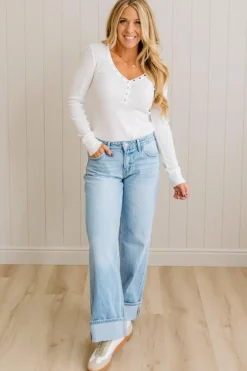 Navi Lynn Low Rise Wide Leg Jeans | Light- VERVET