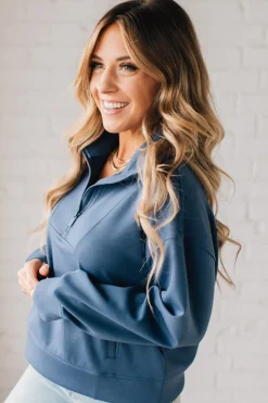 Quarter Zip Scuba Pullover