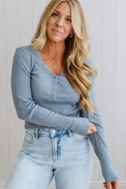 Ribbed Snap Henley Top