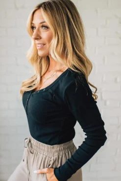 Ribbed Snap Henley Top